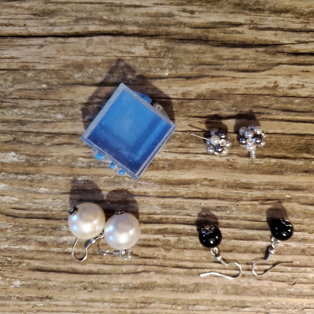 Earring Bundle - image 5